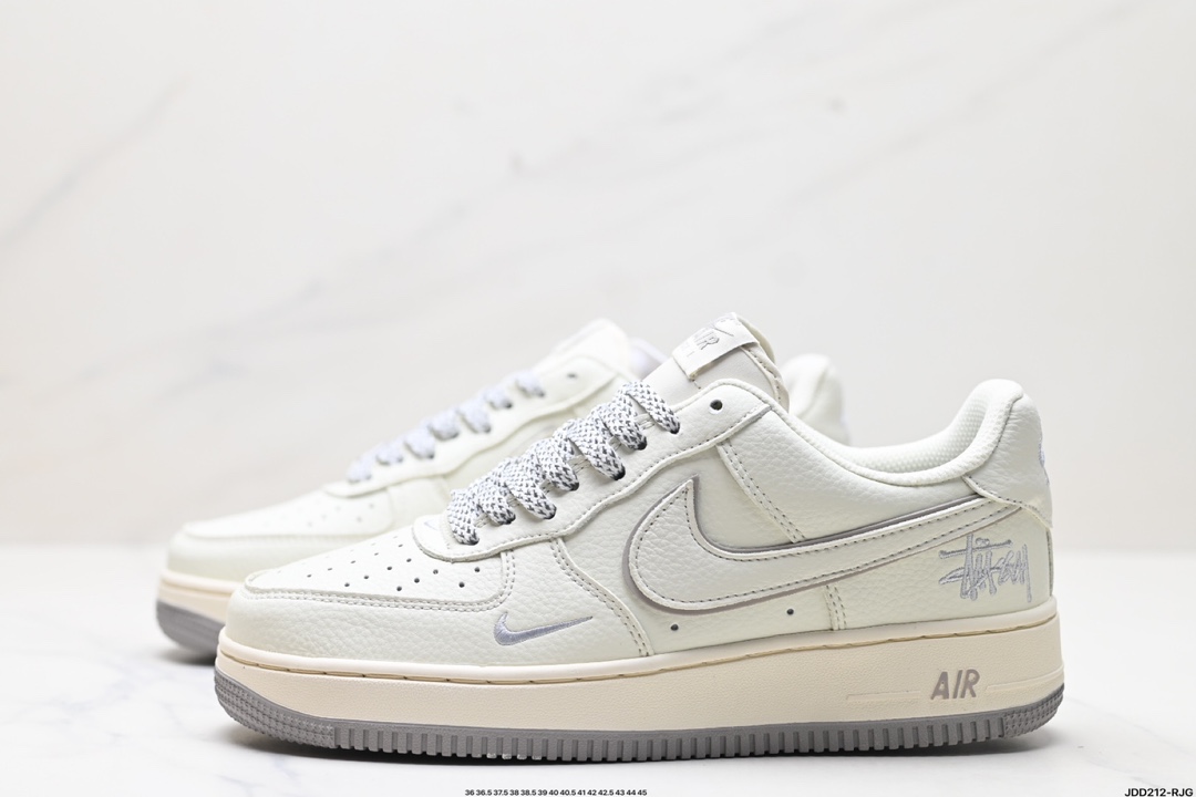 Nike Air Force 1 Shoes